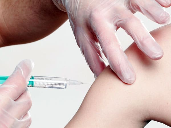 Vaccini-contro-rischi-biologici